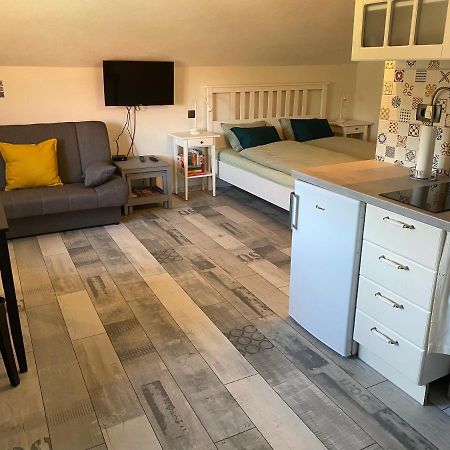 Apartma Obrh Smarjeske Toplice Luaran gambar
