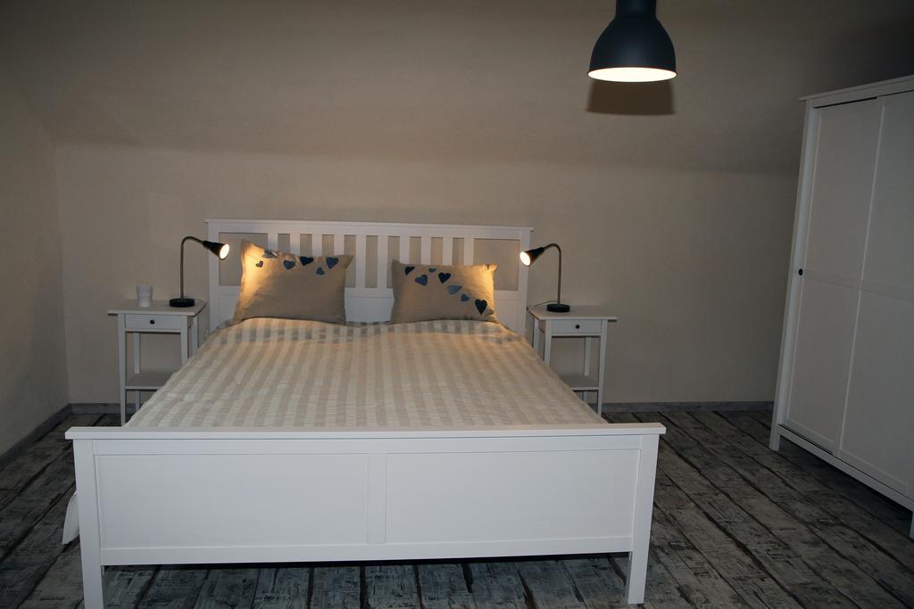 Apartma Obrh Smarjeske Toplice Luaran gambar