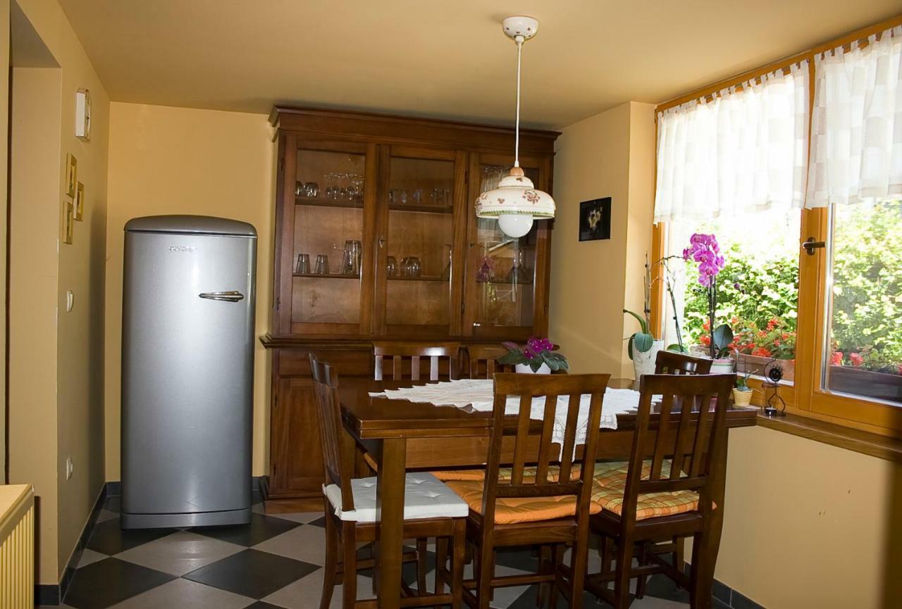 Apartma Obrh Smarjeske Toplice Luaran gambar